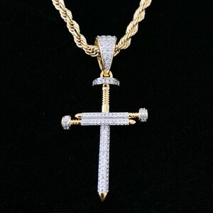 EXCLUSIVE NAIL CROSS 18K GOLD LAB DIAMONDS CHAIN MADE IN ITALY LIFETIME WARRANTY